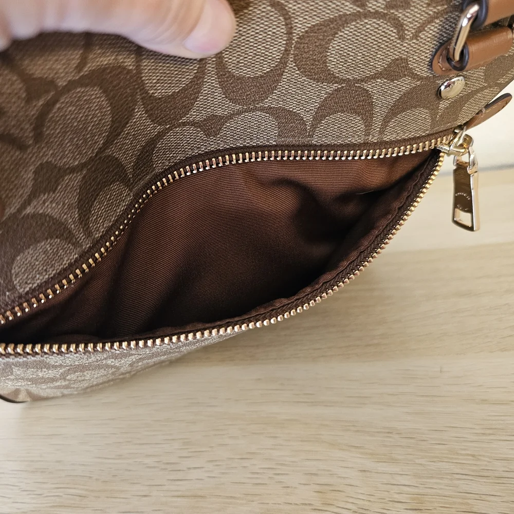 COACH Classic Brown Signature Tote Bag (Medium) - Picture 10 of 15